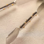 Dots Tongs
