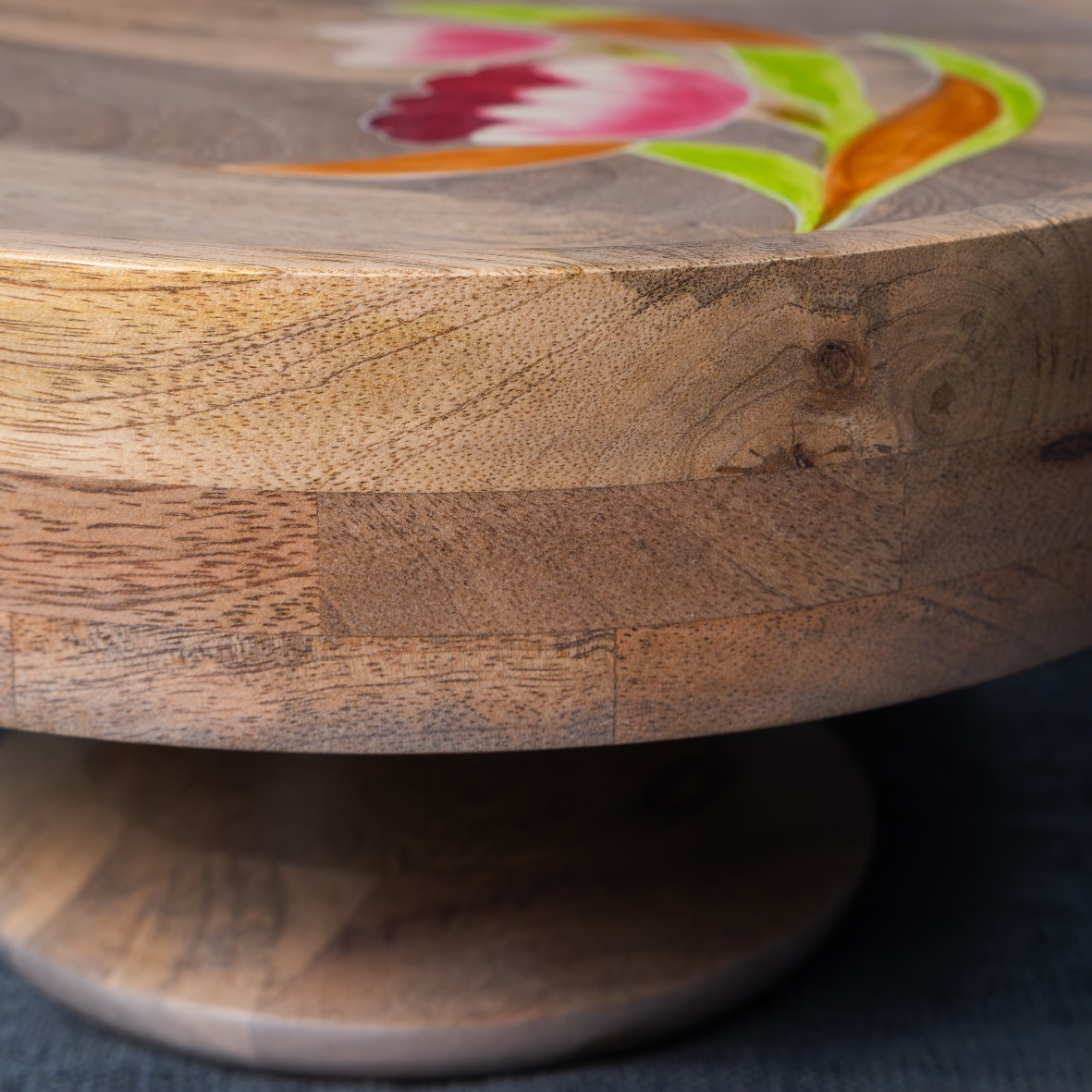 Lotus - Cake Stand