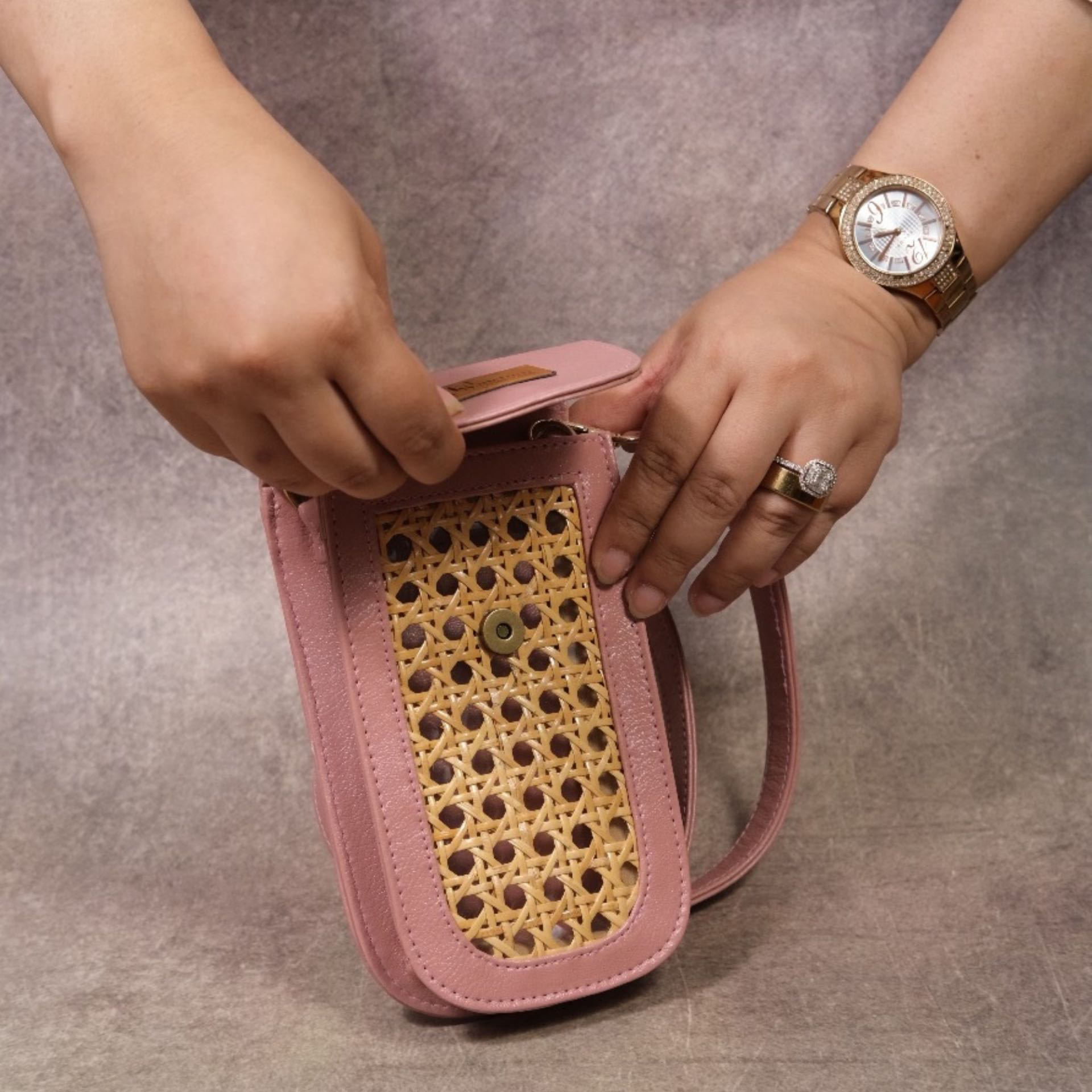 Wicker & Leatherite Mobile Sling bag