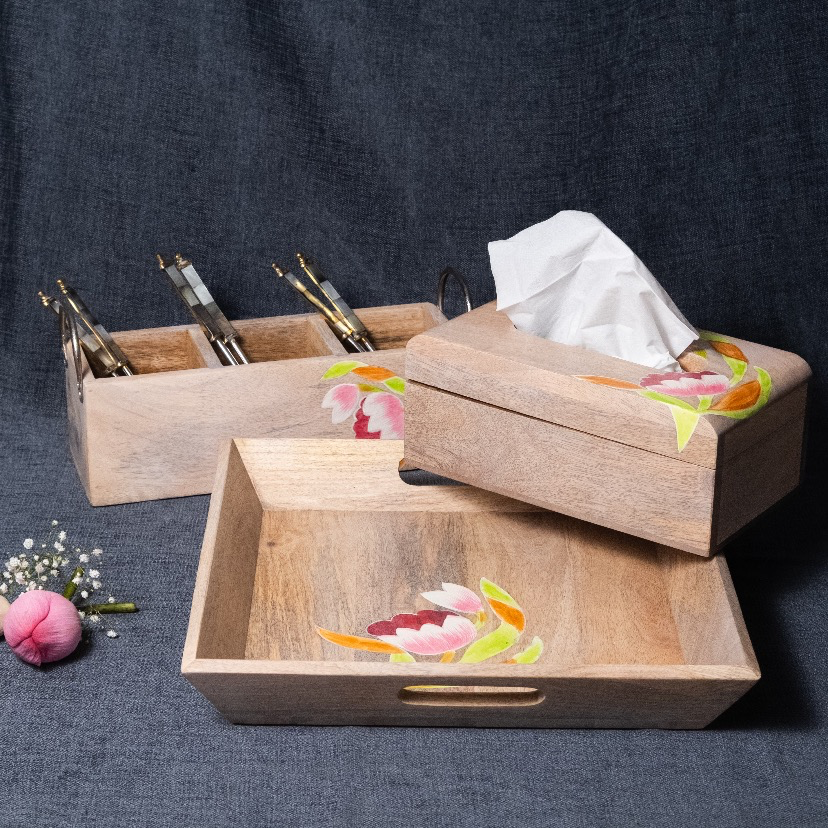 Lotus - Wooden Spoon Caddy