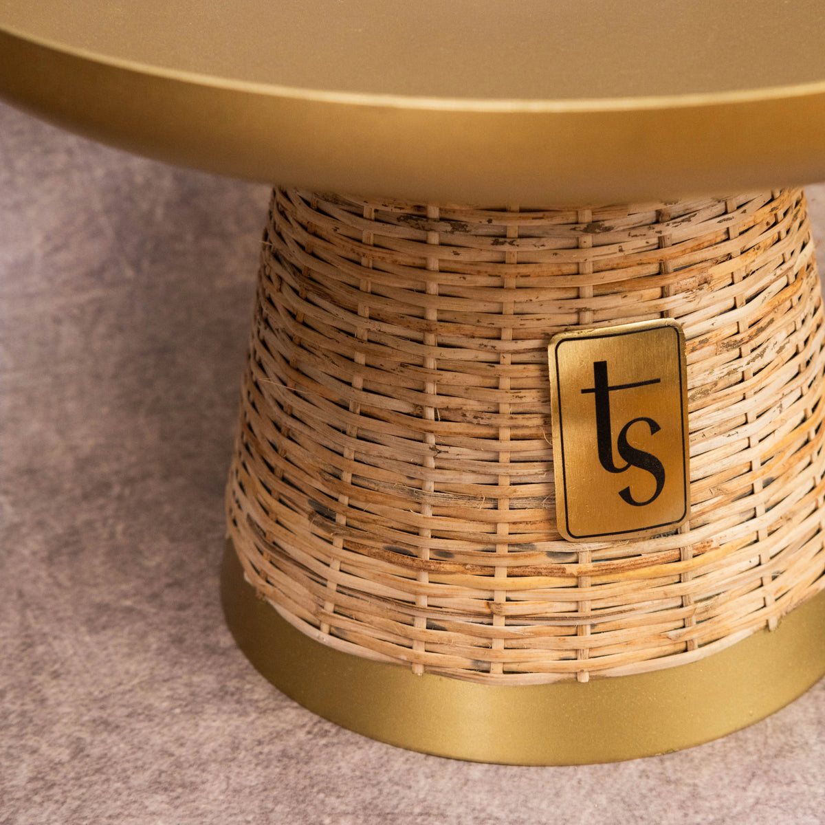 Wicker cake stand cane texture close-up with gold rim